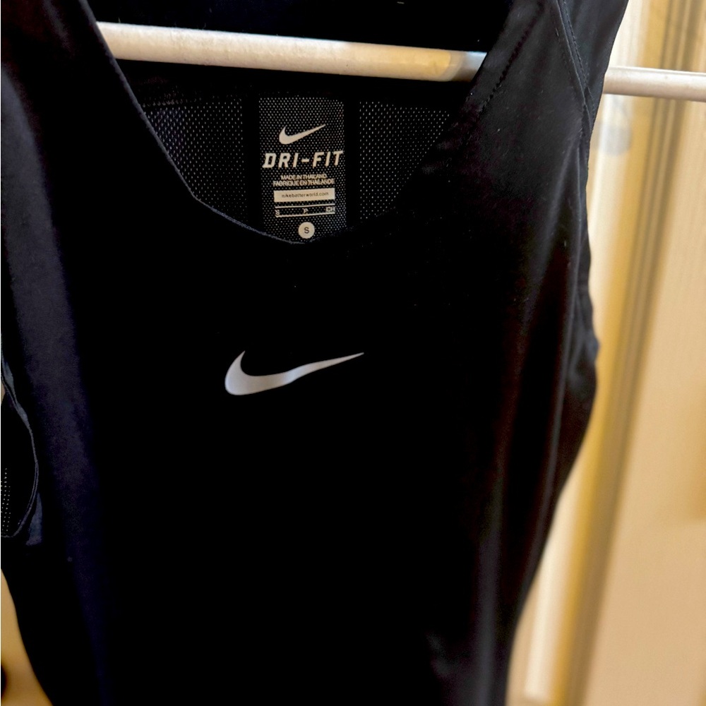 Nike tank, size small, never used